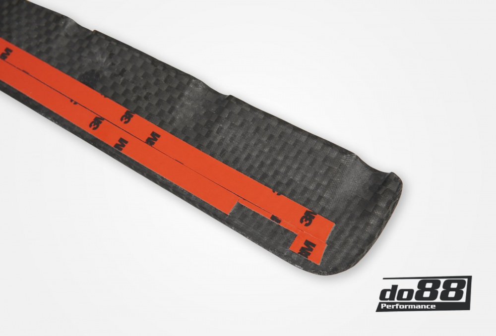 Audi RS3 8V.2 & 8Y / TTRS 8S Carbon fiber engine and manifold cover