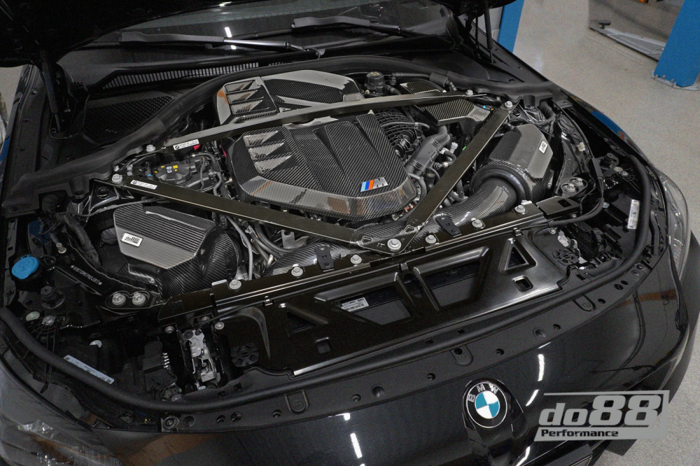 Carbon fiber engine cover, BMW M2 M3 M4 (S58)