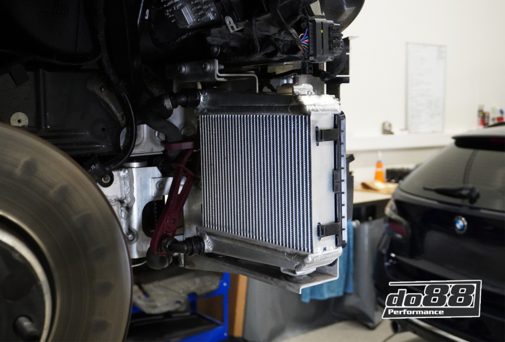 do88 Auxiliary Radiator, BMW G-Serie / Toyota GR Supra A90