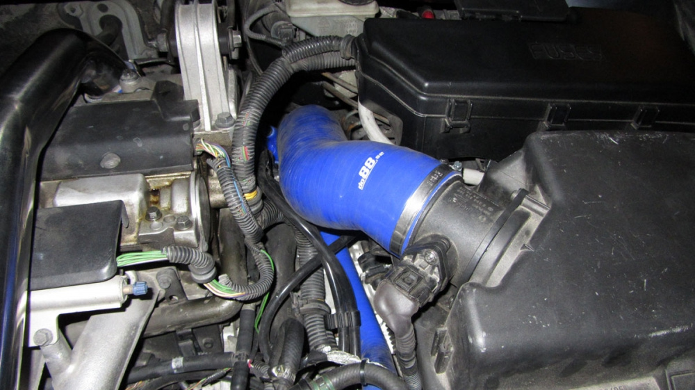 Volvo S60/V70n Turbo 3\'\' Inlet hose